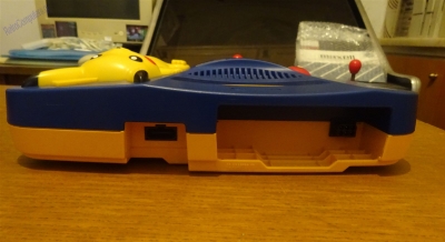 Nintendo 64 (Pokemon Pikachu Edition)_12