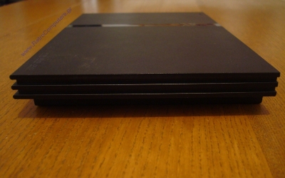 Sony Playstation 2 Slim_4