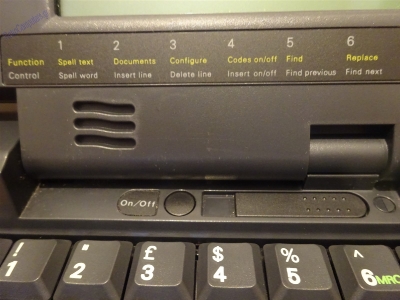 Amstrad NC 200_27