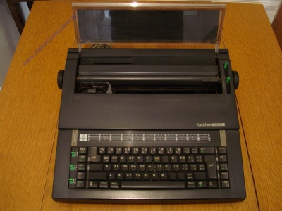 Typewriter Brother CE-60_9