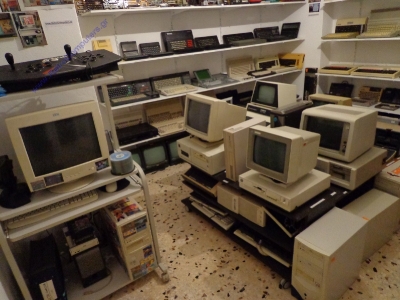 My Retro Computers & Consoles Room_2