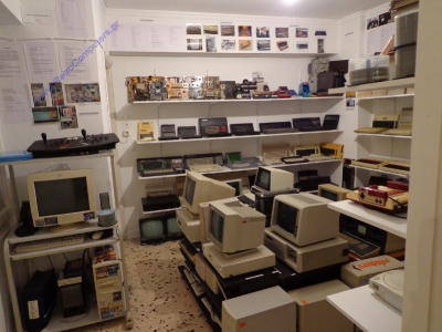 My Retro Computers & Consoles Room_1