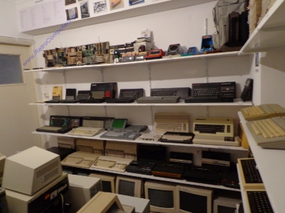 My Retro Computers & Consoles Room_32