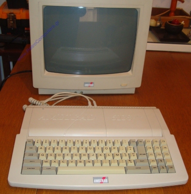 Amstrad 6128+_1