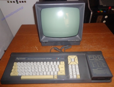 Schneider CPC 664 (Amstrad)_1