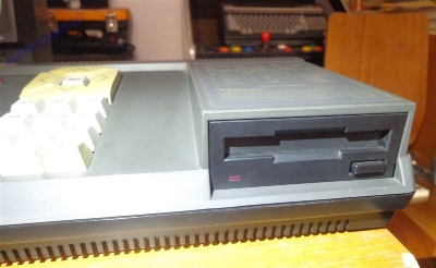 Schneider CPC 664 (Amstrad)_12