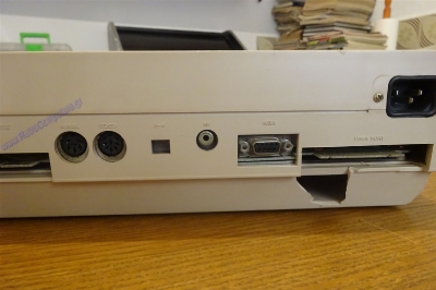 Commodore 128D_12