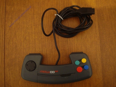 Amiga CD-32_8