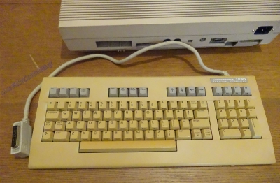 Commodore 128D_17