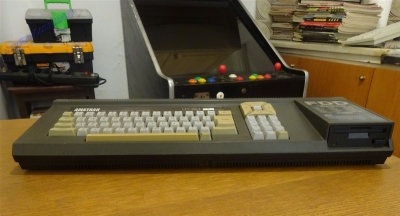 Amstrad CPC 664_7