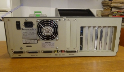 Commodore Amiga 2000_9