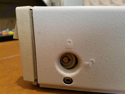 PC - IBM Personal System/2 Model 30 (alimos computer systems)_10