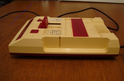 Nintendo Famicom_8