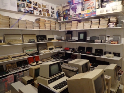 My Retro Computers & Consoles Room_9